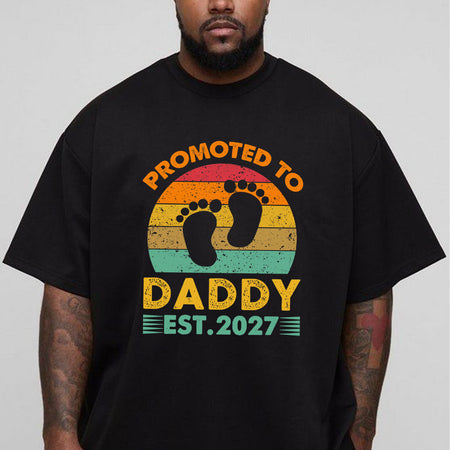Promoted to Daddy 2027 T-Shirt, Retro New Dad Gift Tee